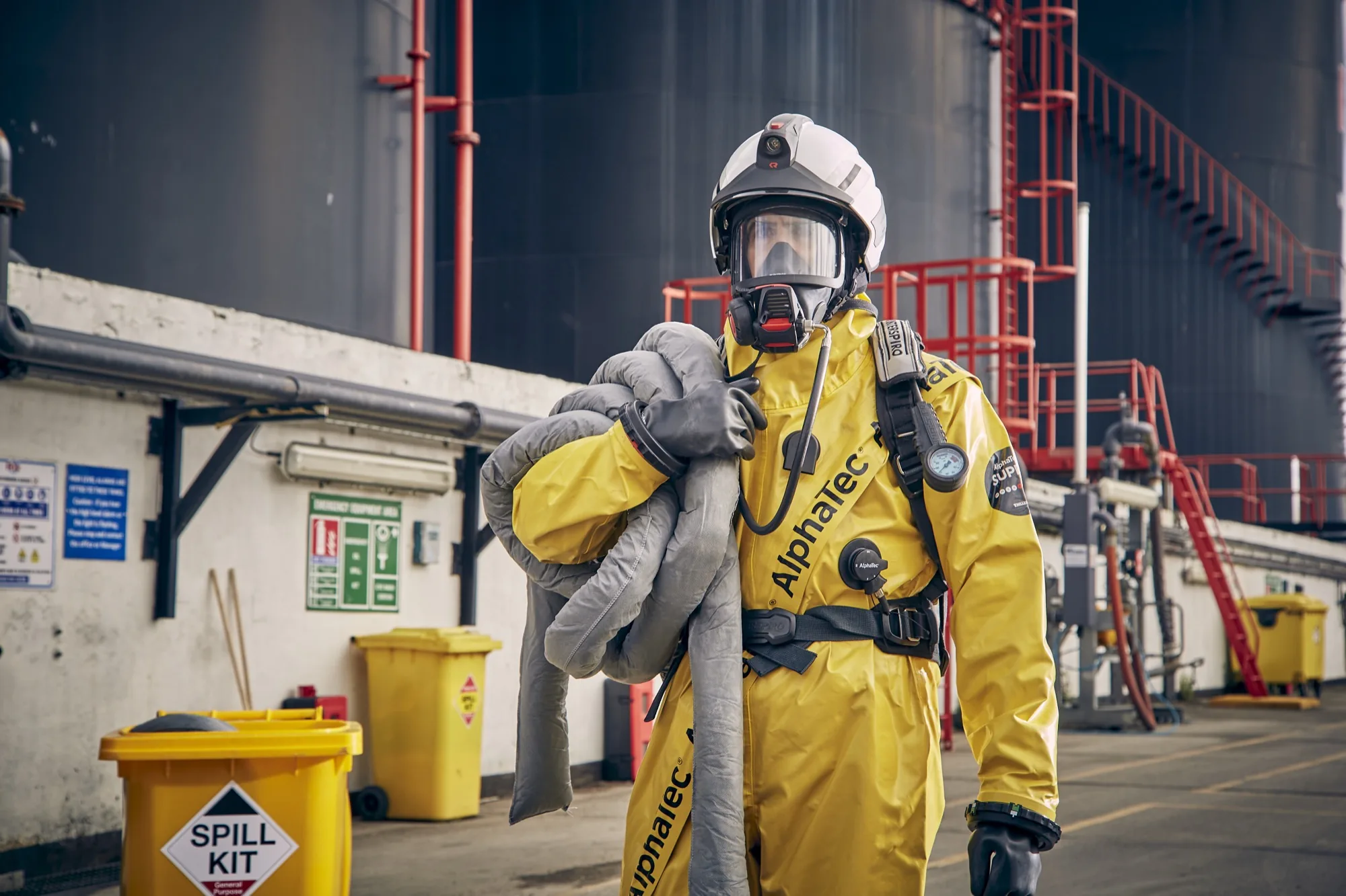 ANSELL-GAS-TIGHHT-SUITS-LOCATION-034